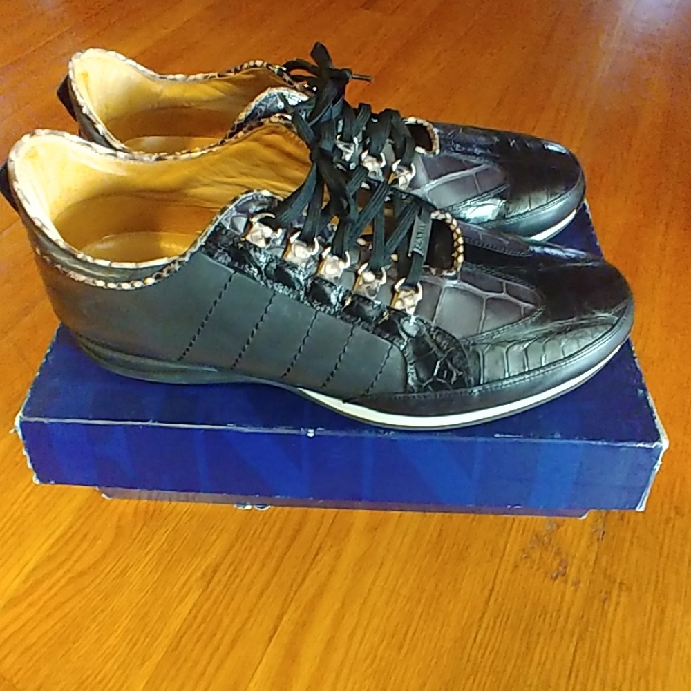 Fennix Alligator sneakers